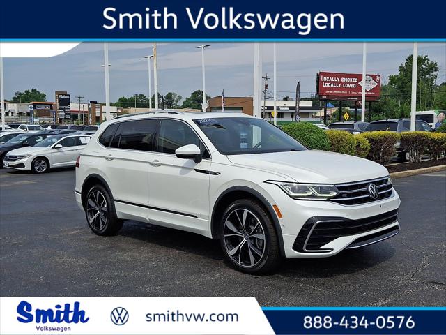 2023 Volkswagen Tiguan 2.0T SEL R-Line for sale in Wilmington, DE