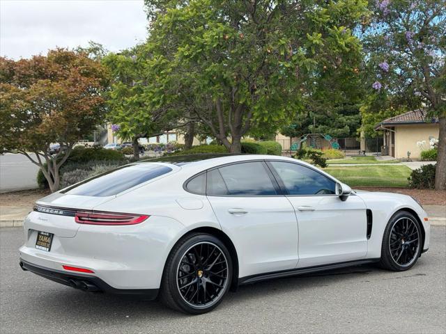 2020 Porsche Panamera 4