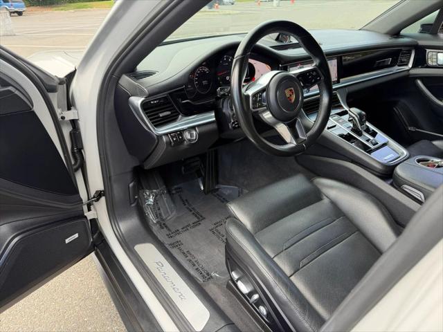 2020 Porsche Panamera 4
