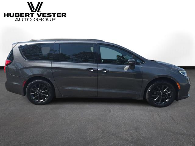 2021 Chrysler Pacifica Touring