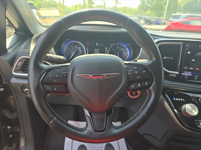 2021 Chrysler Pacifica Touring