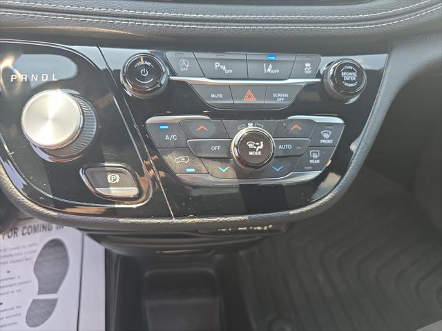 2021 Chrysler Pacifica Touring