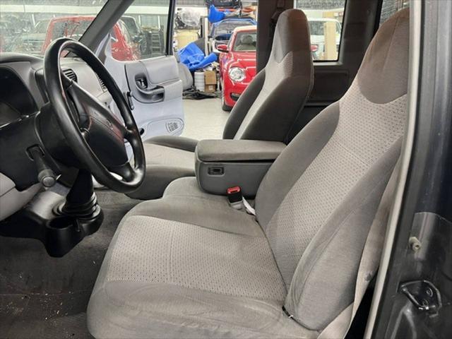 2000 Mazda 300 TL