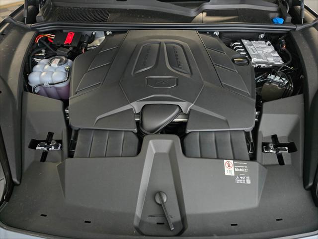2026 Porsche Cayenne Unknown