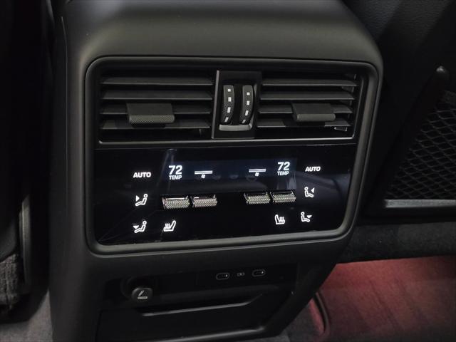 2026 Porsche Cayenne Unknown