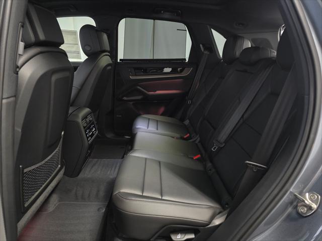 2026 Porsche Cayenne Unknown