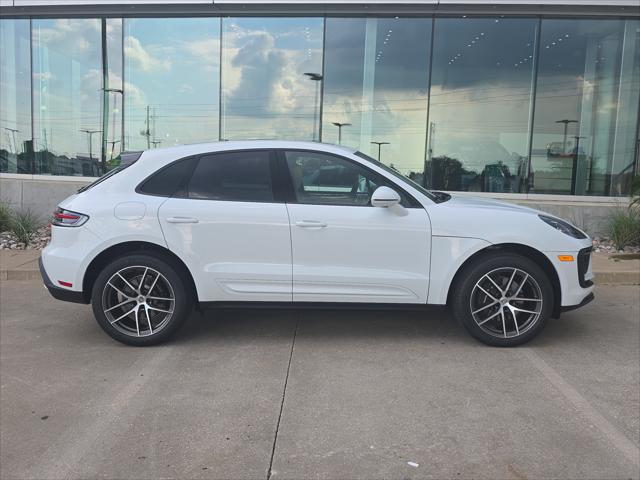 2026 Porsche Macan Unknown