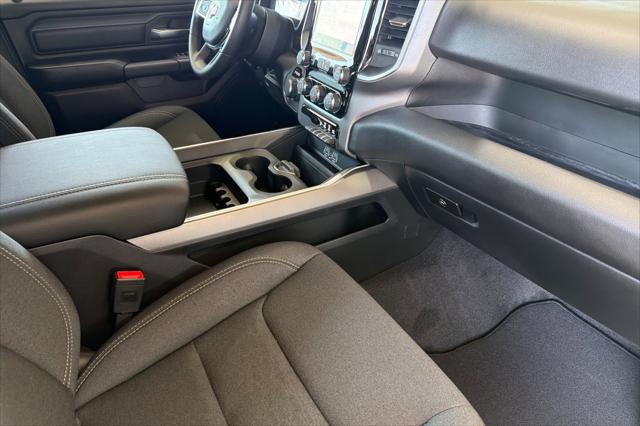2026 Ram 1500 Express Crew Cab 4x4 57 Box
