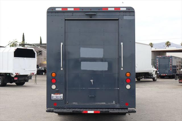 2021 Freightliner MT45G Walk-in Van