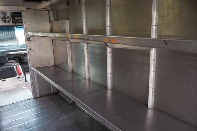 2021 Freightliner MT45G Walk-in Van