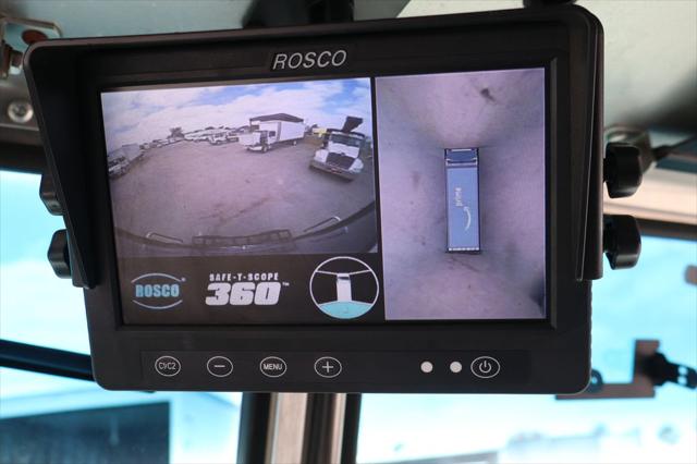 2021 Freightliner MT45G Walk-in Van