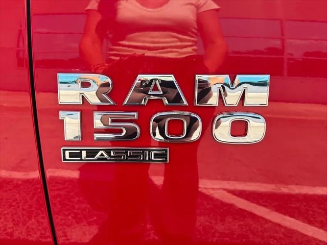 2022 Ram 1500 Classic SLT Crew Cab 4x4 57 Box