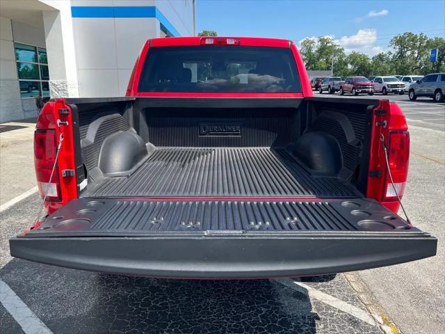 2022 Ram 1500 Classic SLT Crew Cab 4x4 57 Box