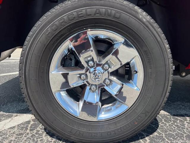 2022 Ram 1500 Classic SLT Crew Cab 4x4 57 Box
