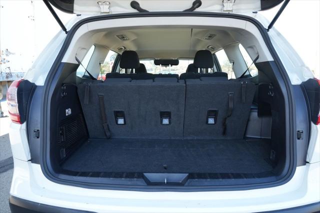 2023 Subaru Ascent Base 8-Passenger