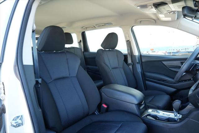 2023 Subaru Ascent Base 8-Passenger
