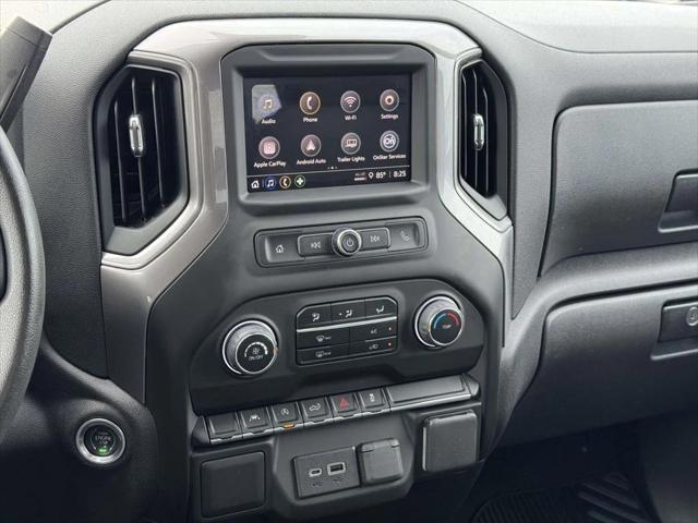 2023 Chevrolet Silverado 1500 4WD Crew Cab Short Bed Custom 2023 Chevrolet Silverado 1500 4WD Crew Cab Short Bed Custom