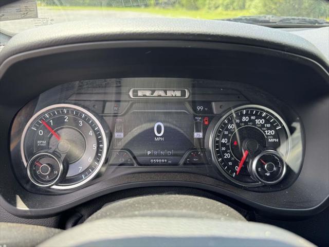 2019 RAM 1500 Big Horn/Lone Star Quad Cab 4x2 64 Box 2019 RAM 1500 Big Horn/Lone Star Quad Cab 4x2 64 Box