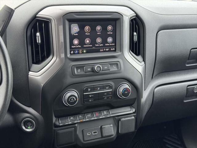 2023 Chevrolet Silverado 1500 4WD Crew Cab Short Bed Custom 2023 Chevrolet Silverado 1500 4WD Crew Cab Short Bed Custom