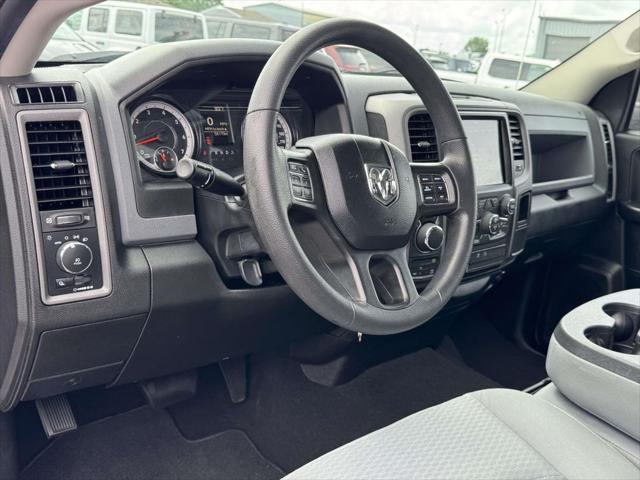 2019 RAM 1500 Classic Express Crew Cab 4x4 57 Box 2019 RAM 1500 Classic Express Crew Cab 4x4 57 Box