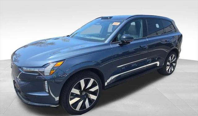 2025 Volvo X 90 Ultra, Twin Motor, Fully electric, 6 Seats for sale in Highland Park, IL