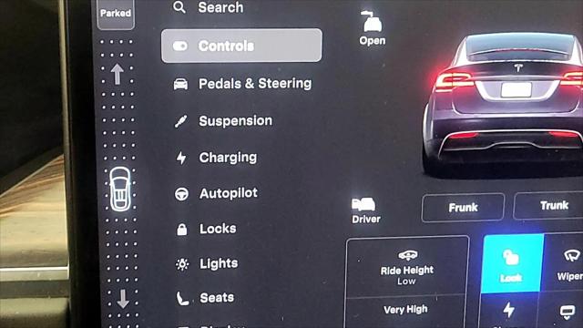 2024 Tesla Model X Long Range