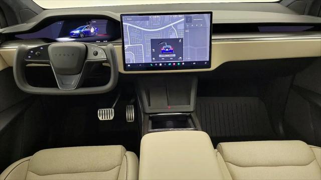 2022 Tesla Model X Plaid Tri Motor All-Wheel Drive