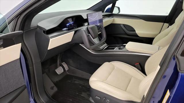 2022 Tesla Model X Plaid Tri Motor All-Wheel Drive