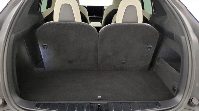 2022 Tesla Model X Plaid Tri Motor All-Wheel Drive