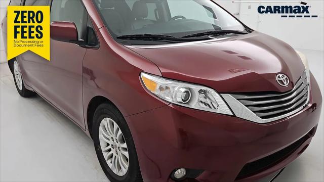 2016 Toyota Sienna XLE 8 Passenger for sale in Saltillo, MS