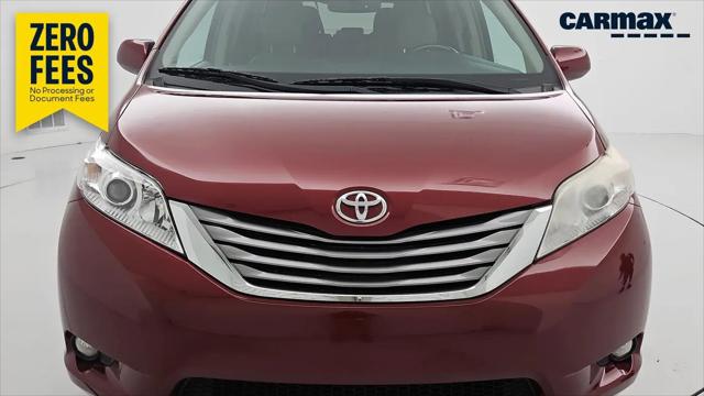 2016 Toyota Sienna XLE 8 Passenger for sale in Saltillo, MS