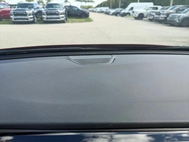2027 Chrysler Pacifica Pinnacle