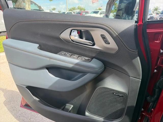 2027 Chrysler Pacifica Pinnacle