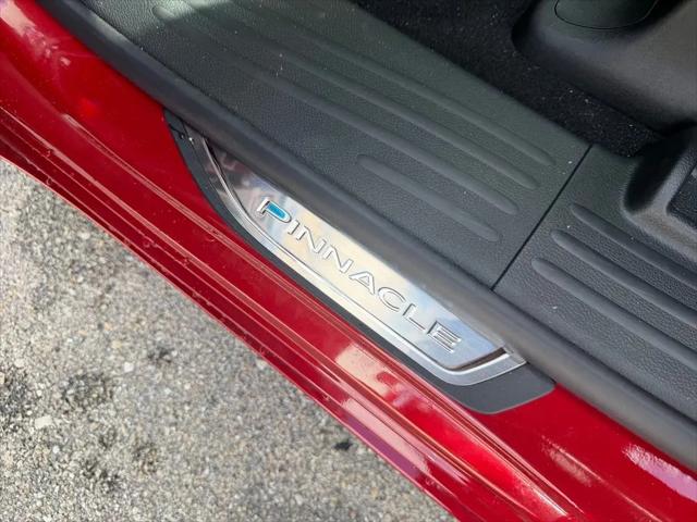 2027 Chrysler Pacifica Pinnacle