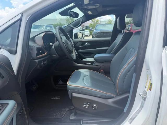 2027 Chrysler Pacifica Pinnacle