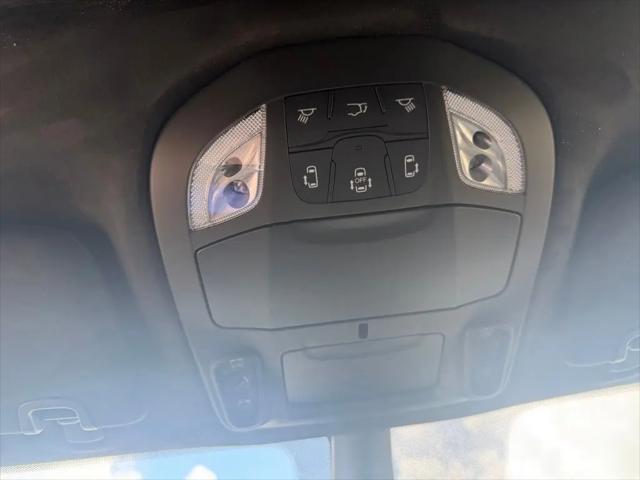 2027 Chrysler Pacifica Pinnacle