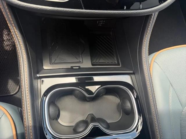 2027 Chrysler Pacifica Pinnacle