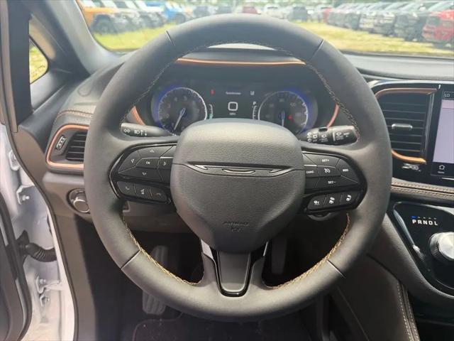 2027 Chrysler Pacifica Pinnacle