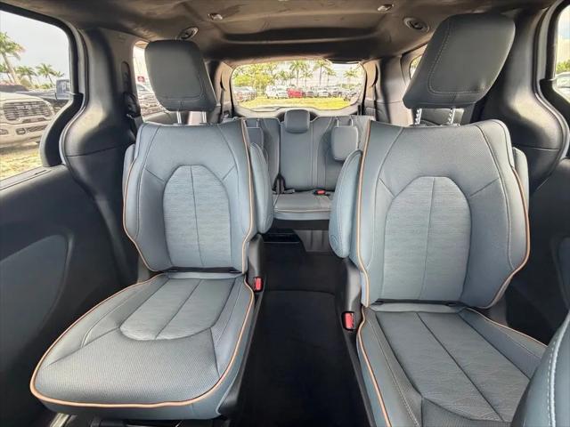 2027 Chrysler Pacifica Pinnacle