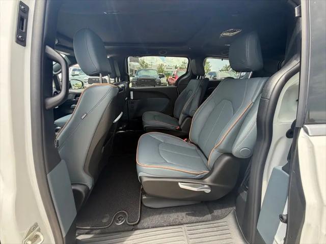2027 Chrysler Pacifica Pinnacle