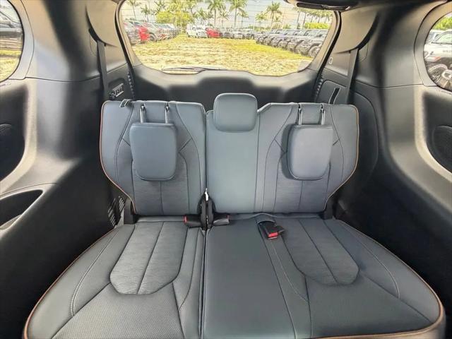 2027 Chrysler Pacifica Pinnacle