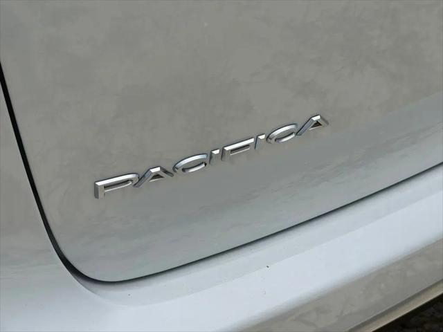 2027 Chrysler Pacifica Pinnacle