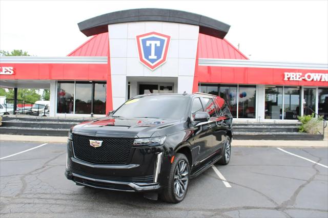 2023 Cadillac Escalade ESV 4WD Sport for sale in Taylor, MI