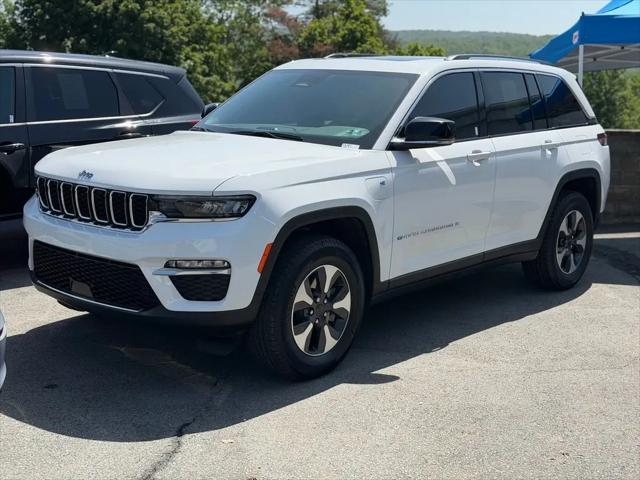 2022 Jeep Grand Cherokee Limited 4x4 for sale in Forest City, PA