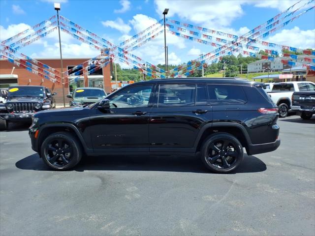 2023 Jeep Grand Cherokee L Altitude 4x4 2023 Jeep Grand Cherokee L Altitude 4x4