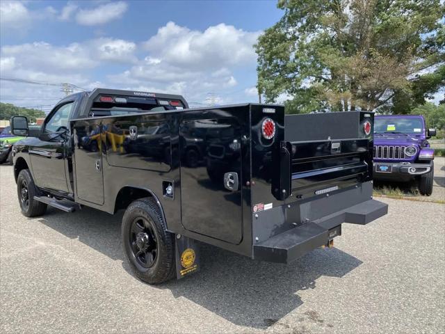 2024 Ram 3500 Tradesman/SLT