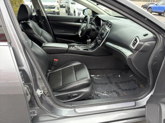 2023 Nissan Maxima SV Xtronic CVT