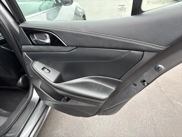 2023 Nissan Maxima SV Xtronic CVT