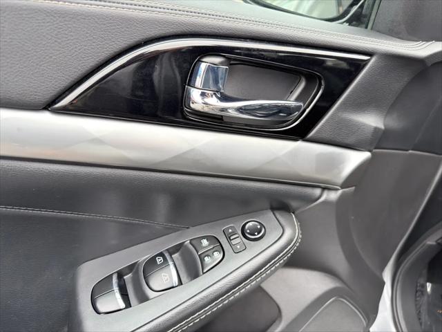 2023 Nissan Maxima SV Xtronic CVT
