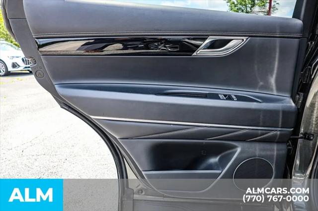 2025 Genesis GV80 2.5T Standard AWD
